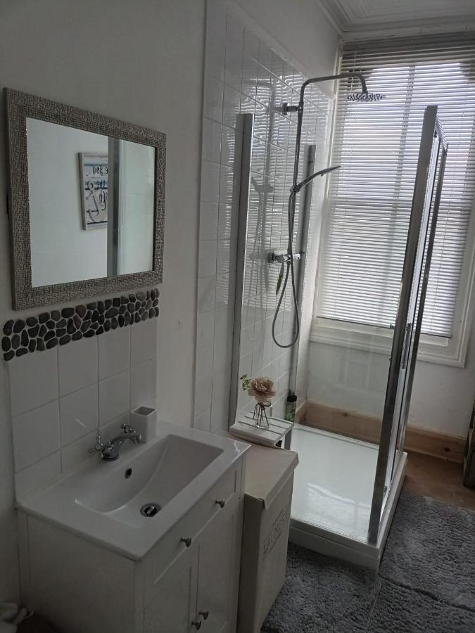 Central Broadstairs Apartment Close To Beach Buitenkant foto